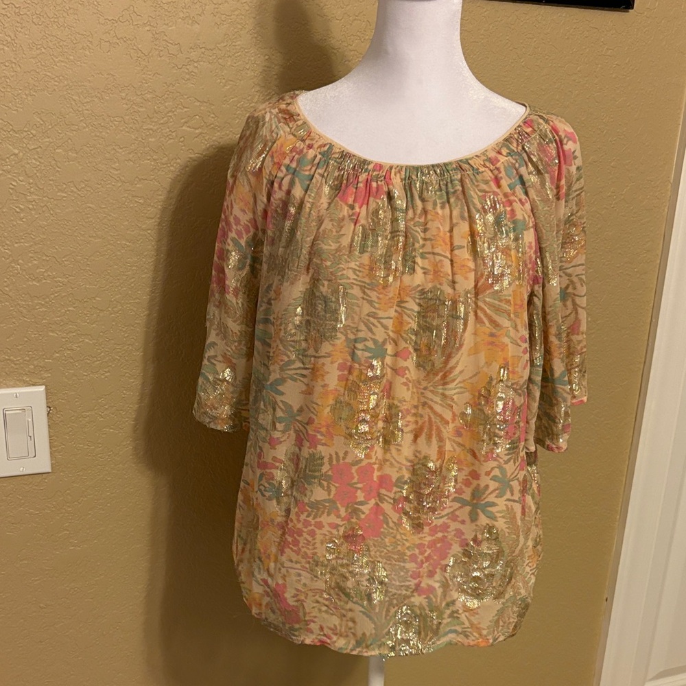 LOFT Multicolor Floral Blouse with Gold Accents.‎ Size large
